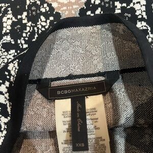 BCBG maxazria outfit stretch material size xxs